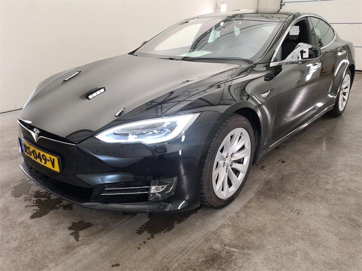 TESLA MODEL 2018 5yjsa7e25hf227836