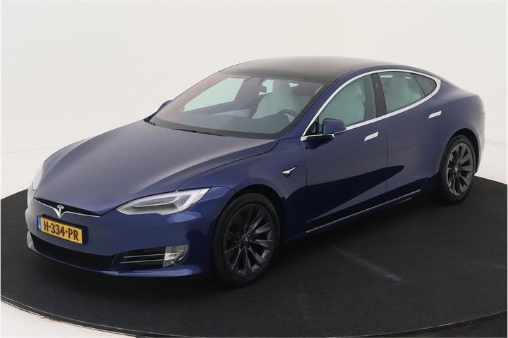 TESLA MODEL 2020 5yjsa7e25lf375526