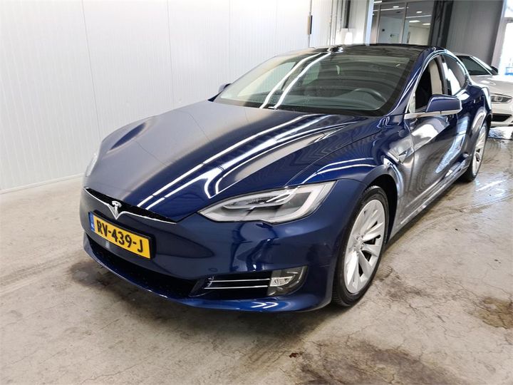 TESLA S 2018 5yjsa7e27jf230047