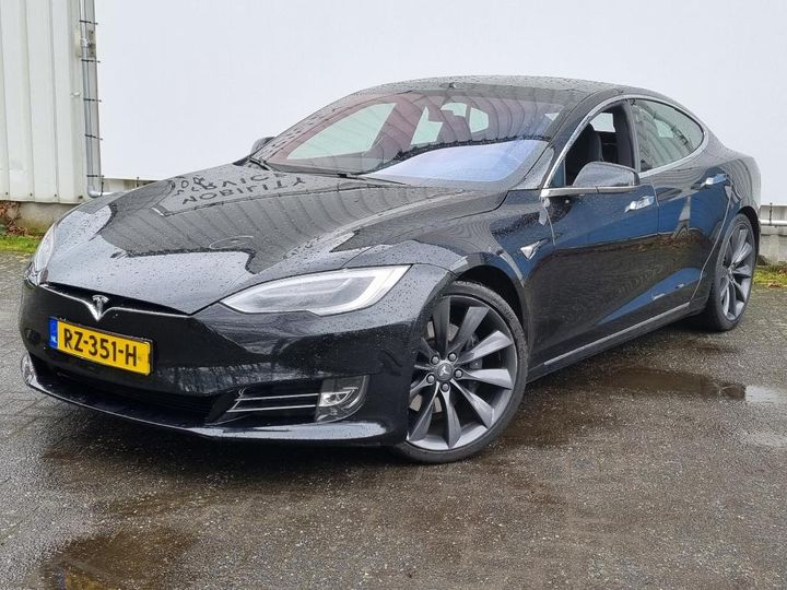 TESLA MODEL 2018 5yjsa7e27jf235216