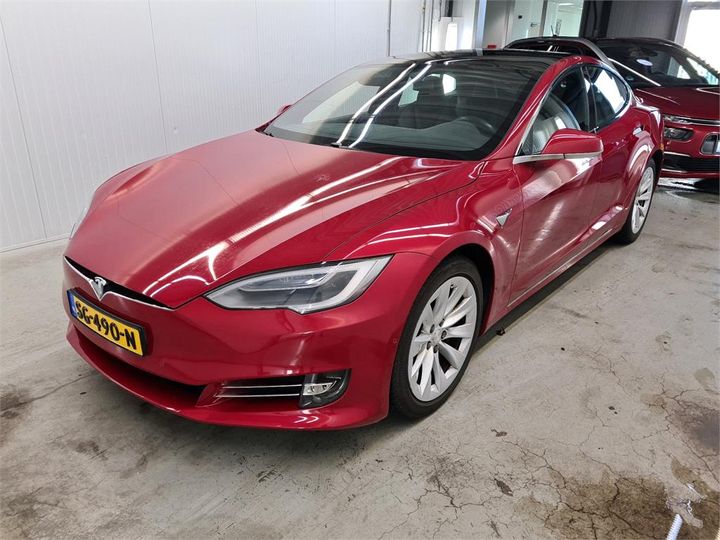 TESLA S 2018 5yjsa7e27jf241176