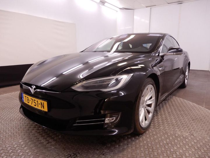 TESLA MODEL S 2018 5yjsa7e27jf252176