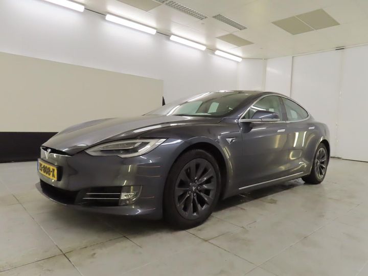 TESLA MODEL S 2018 5yjsa7e27jf273285