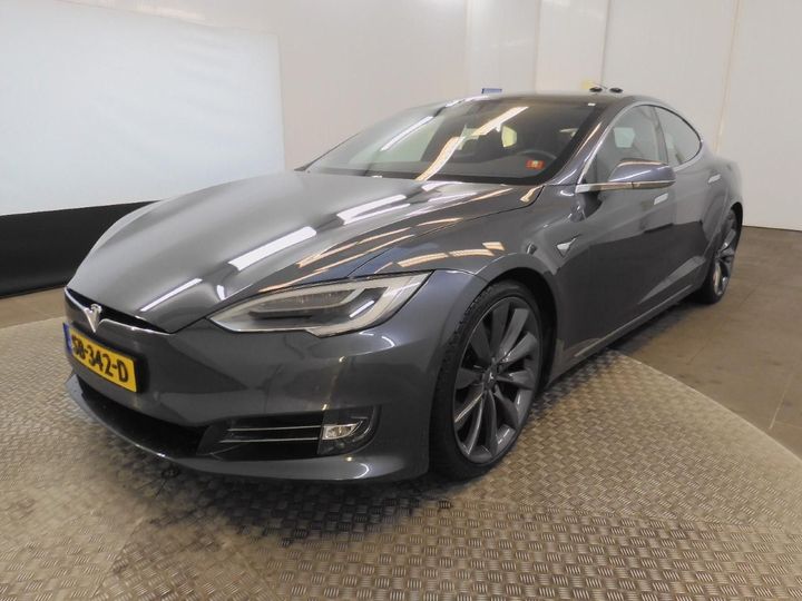 TESLA MODEL S 2018 5yjsa7e28jf237556