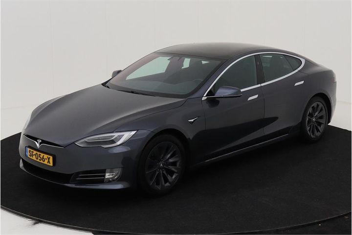 TESLA MODEL 2018 5yjsa7e28jf238626