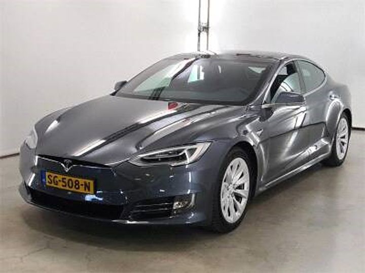 TESLA MODEL S 2018 5yjsa7e28jf240165