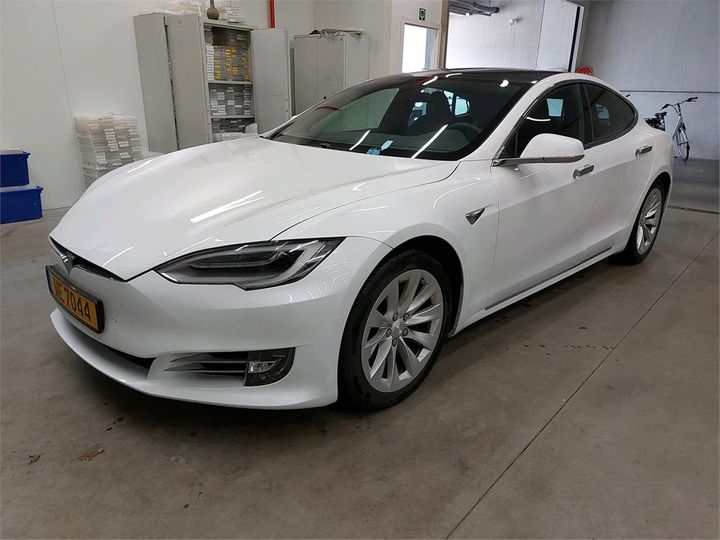 TESLA MODEL S 2020 5yjsa7e28lf404713