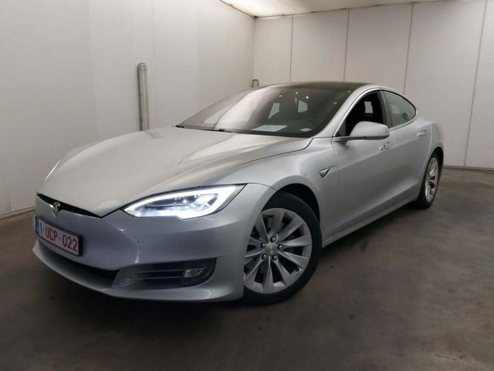 TESLA MODEL 2018 5yjsa7e29jf240319