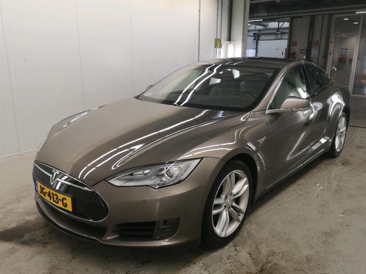 TESLA S 2016 5yjsa7e2xgf124880