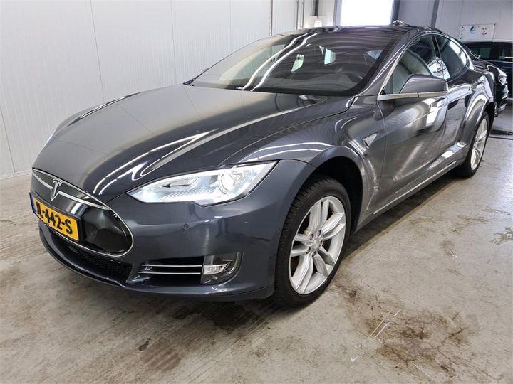 TESLA S 2016 5yjsa7e2xgf131084