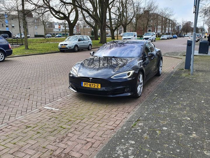 TESLA MODEL S 2017 5yjsa7e2xhf208408