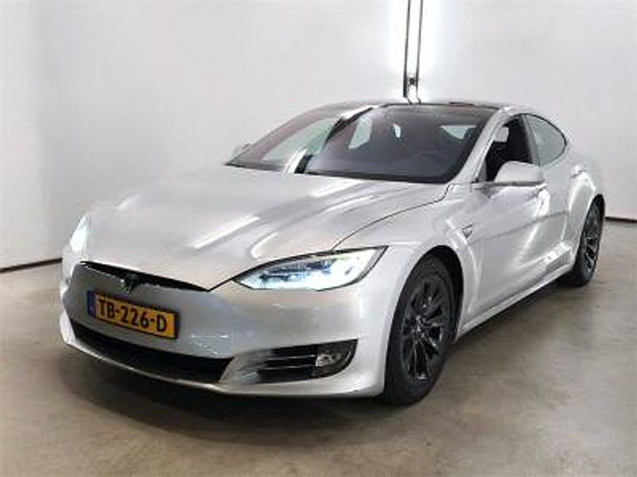 TESLA MODEL S 2018 5yjsa7e2xjf259171