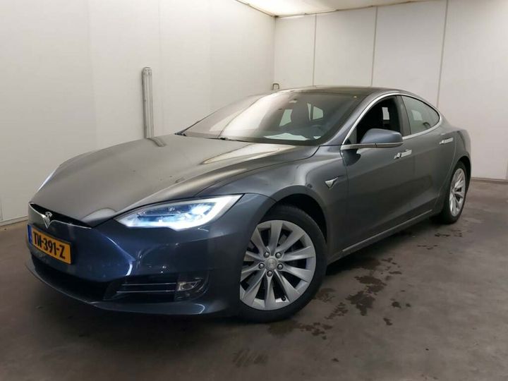 TESLA MODEL 2018 5yjsa7e2xjf262958