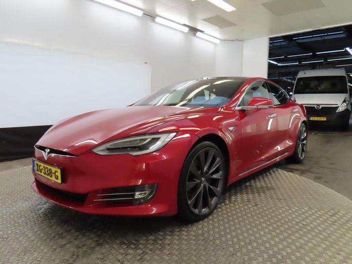 TESLA MODEL S 2018 5yjsa7e2xjf284247