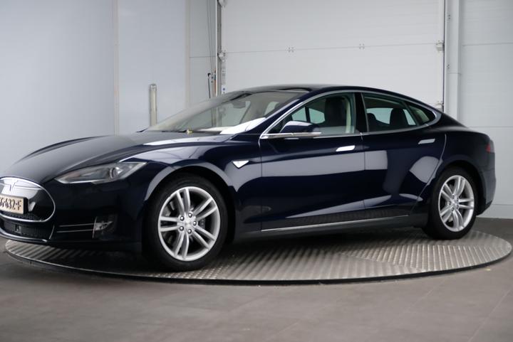 TESLA MODEL S 2015 5yjsa7h18ffp76706