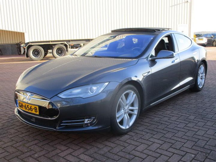 TESLA MODEL S SALOON 2015 5yjsa7h22ffp76709