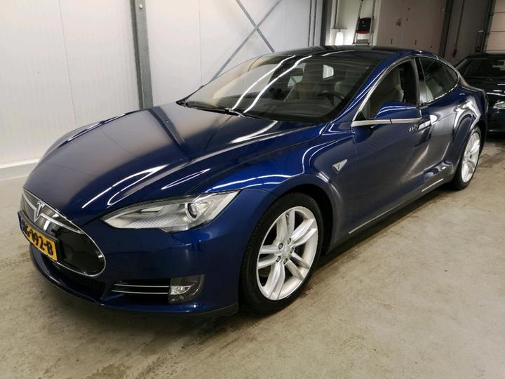 TESLA S 2015 5yjsa7s27ff098211