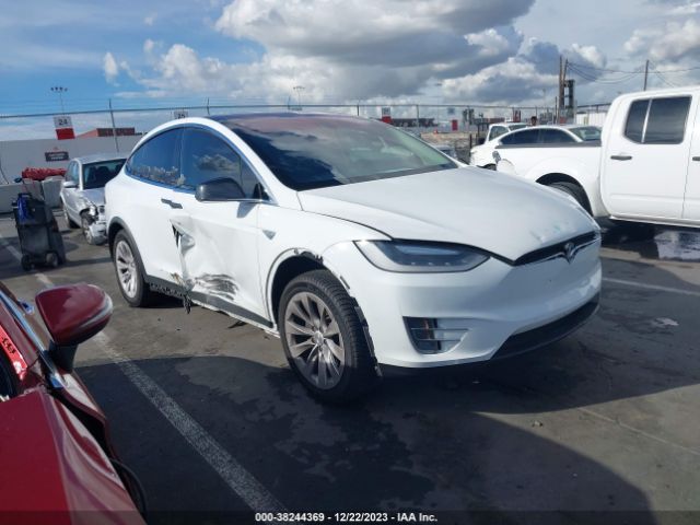 TESLA MODEL X 2016 5yjxcae2xgf017888