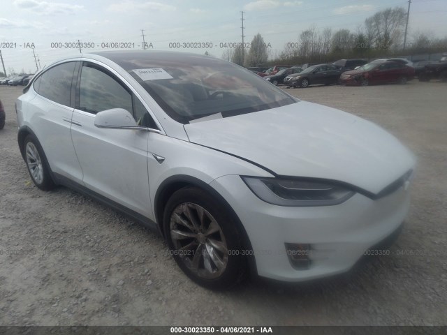 TESLA MODEL X 2018 5yjxcbe20jf087252