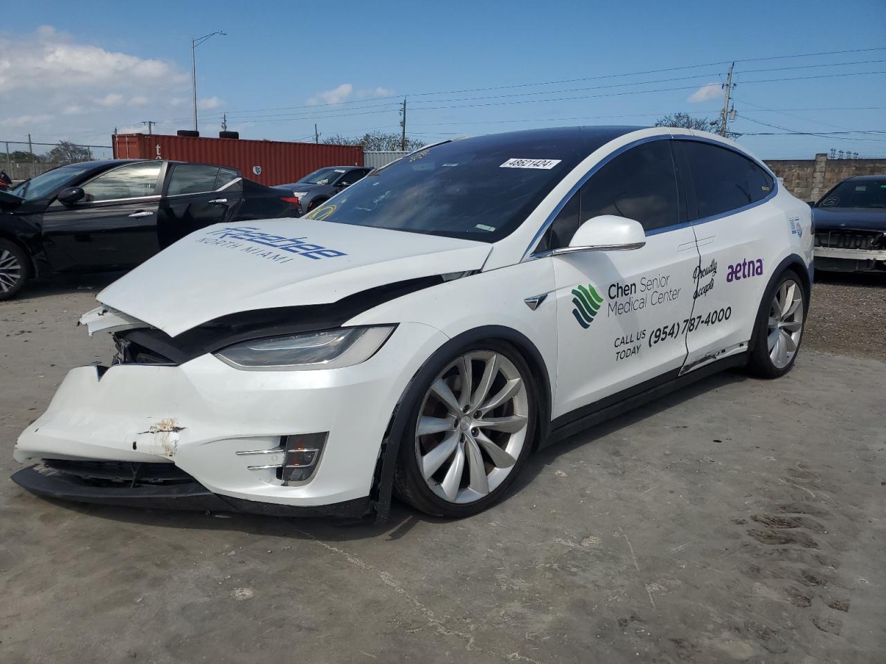 TESLA MODEL X 2017 5yjxcbe21hf053752