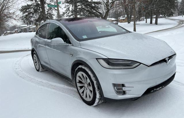 TESLA MODEL X 2016 5yjxcbe23gf003322