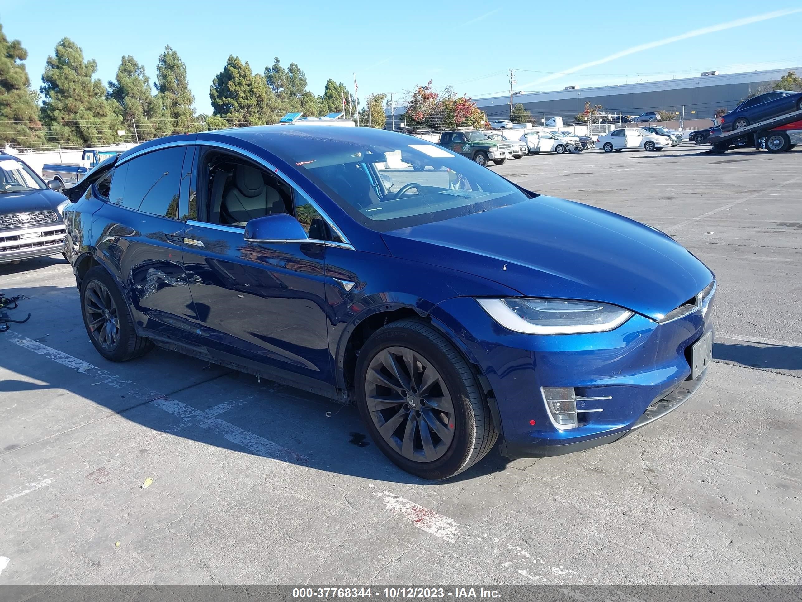 TESLA MODEL X 2018 5yjxcbe26jf127463