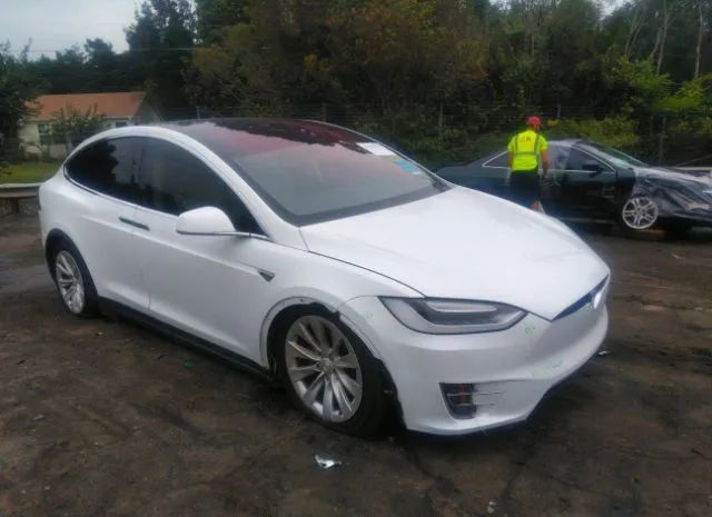 TESLA MODEL X 2016 5yjxcbe29gf017676