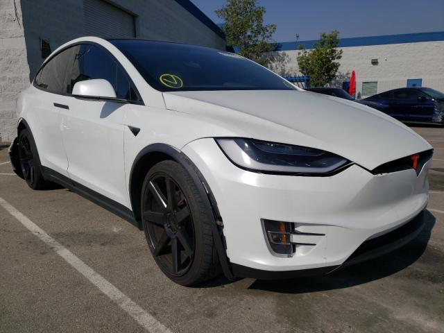 TESLA NULL 2018 5yjxcbe29jf102413