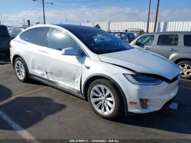 TESLA MODEL X 2020 5yjxcbe29lf234851