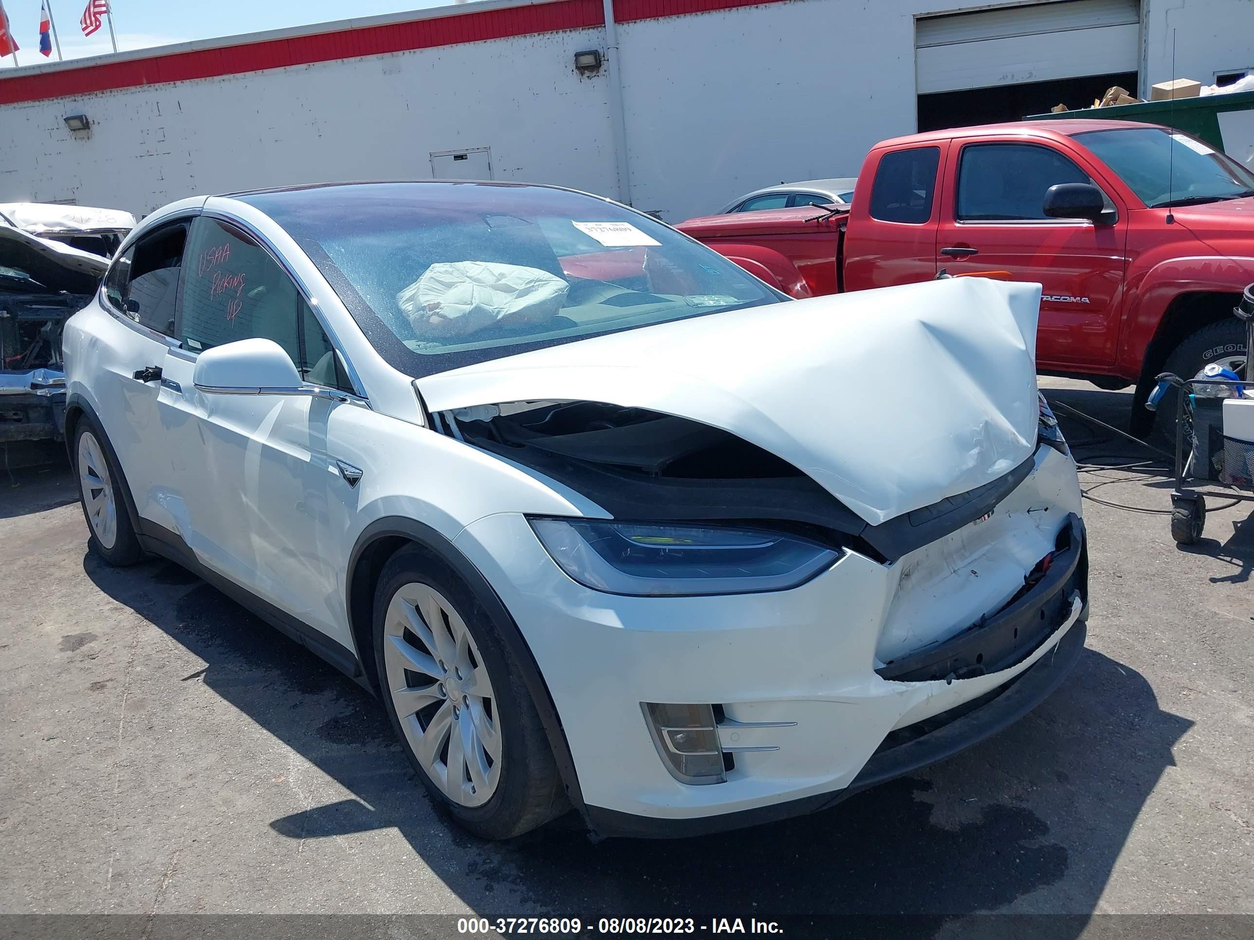 TESLA MODEL X 2020 5yjxcbe29lf264450