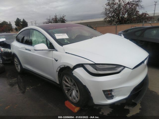 TESLA MODEL X 2019 5yjxcbe2xkf161472