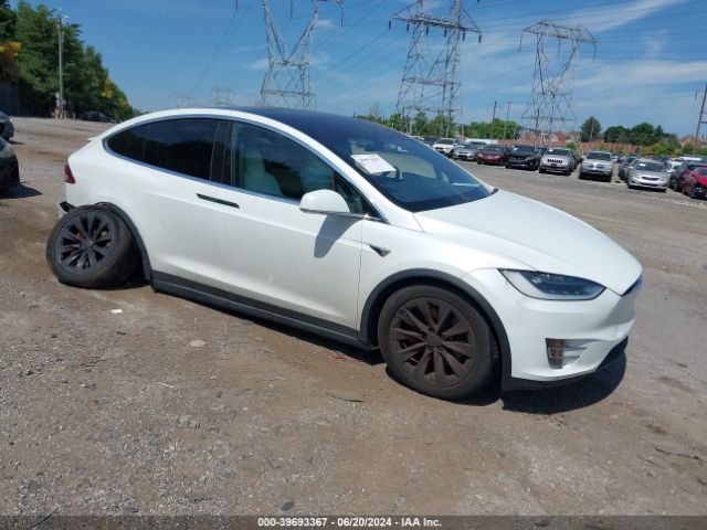 TESLA MODEL X 2018 5yjxcbe40jf117139