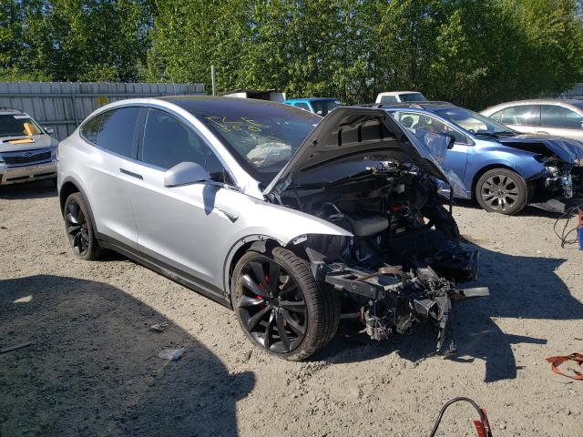 TESLA NULL 2018 5yjxcbe41jf120339