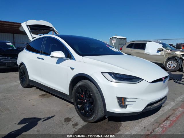 TESLA MODEL X 2018 5yjxcbe47jf081143