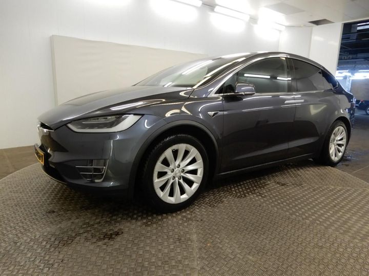 TESLA MODEL X 2018 5yjxcce21hf075546