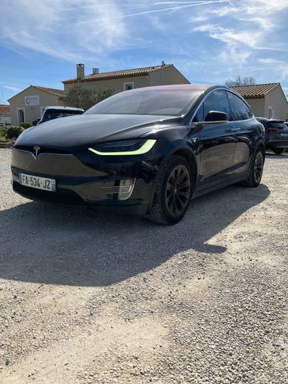 TESLA X 100 D 2018 5yjxcce21jf114688