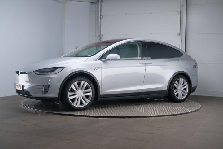 TESLA MODEL X 2016 5yjxcce22gf016066