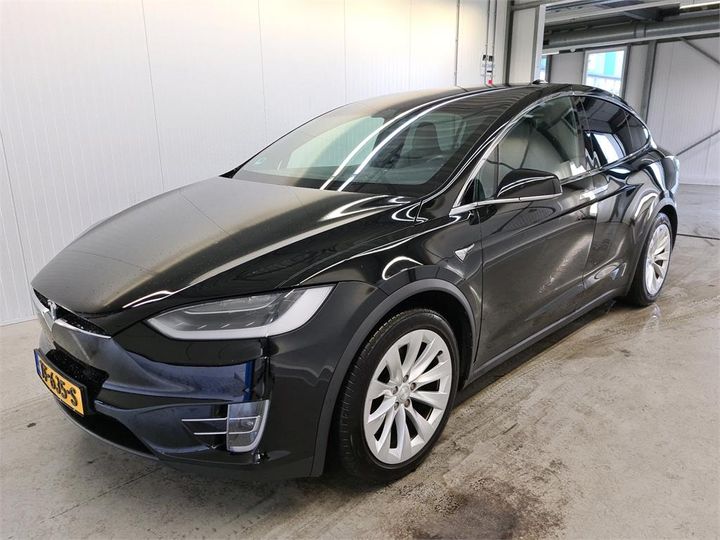 TESLA X 2018 5yjxcce23jf102686