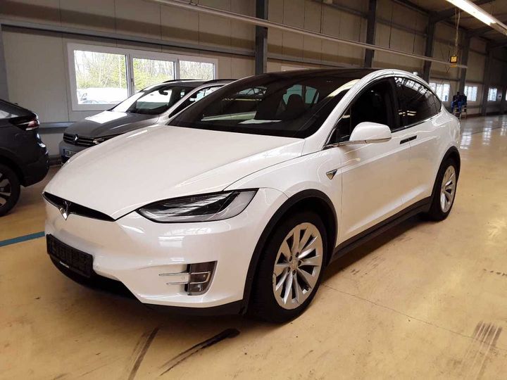 TESLA MODEL X 2018 5yjxcce23jf119147