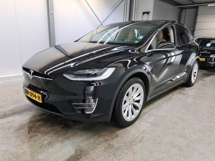 TESLA X 2017 5yjxcce24hf032982