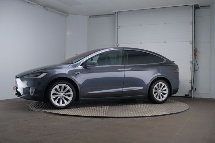 TESLA MODEL X 2017 5yjxcce24hf054934