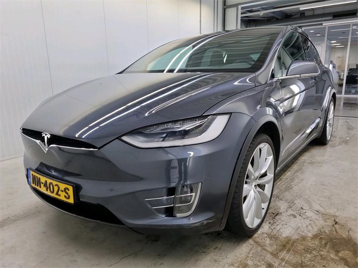 TESLA X 2017 5yjxcce26hf032109