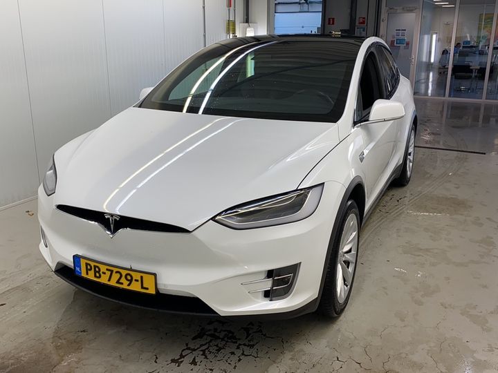 TESLA X 2017 5yjxcce26hf042347