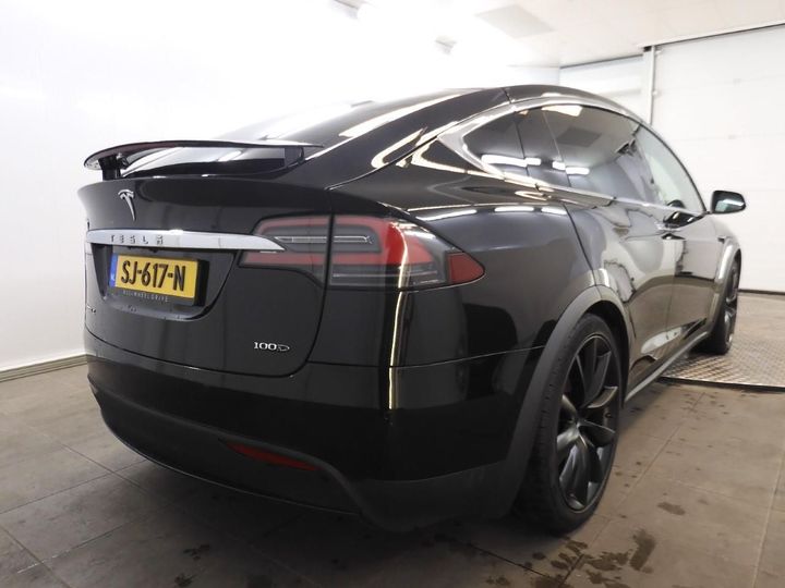 TESLA MODEL X 2018 5yjxcce27jf085536