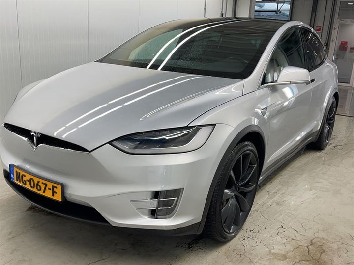 TESLA X 2017 5yjxcce28gf027461