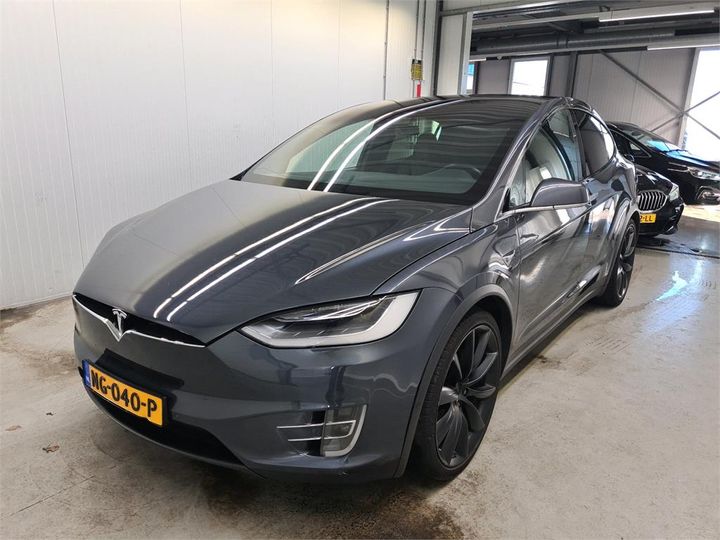 TESLA X 2017 5yjxcce28gf028724