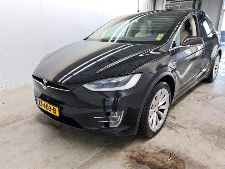 TESLA X 2018 5yjxcce28jf119824