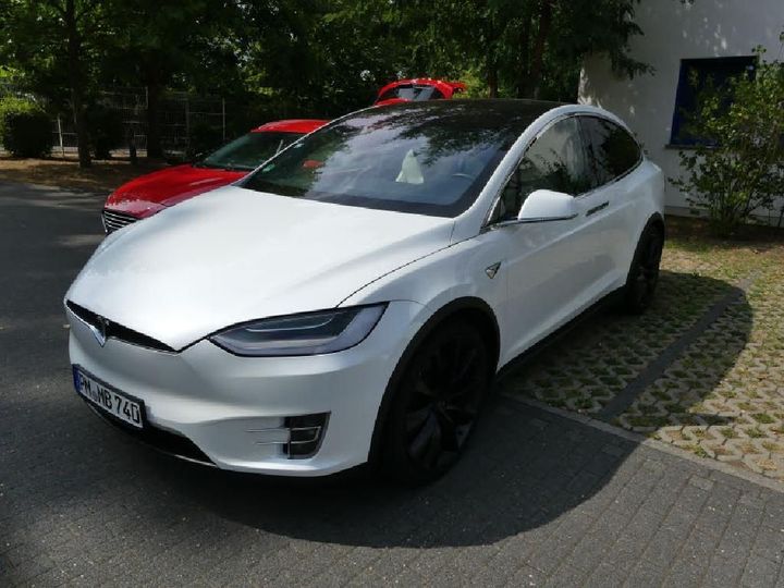 TESLA MODEL X 2020 5yjxcce28lf242932