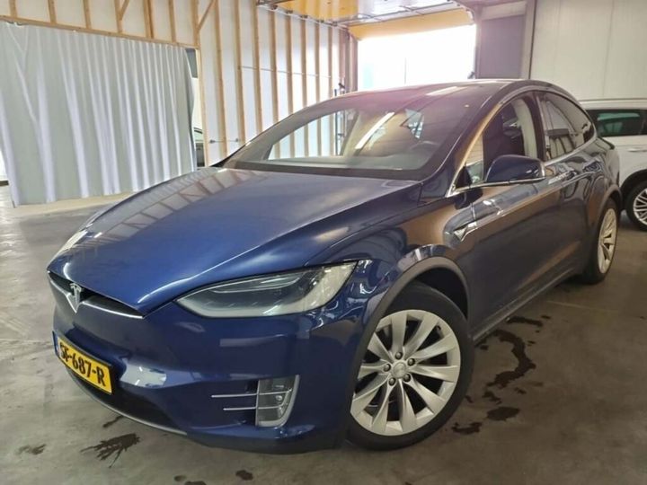 TESLA MODEL 2018 5yjxcce29jf082198