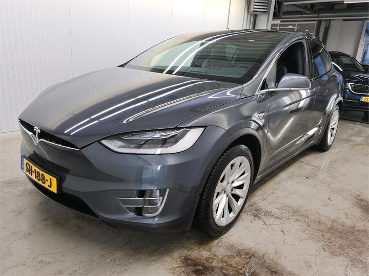 TESLA X 2018 5yjxcce2xjf085790